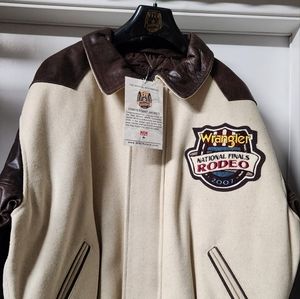 Wrangler NFR 2007 rodeo jacket, very good condition, size M, new w/tags.